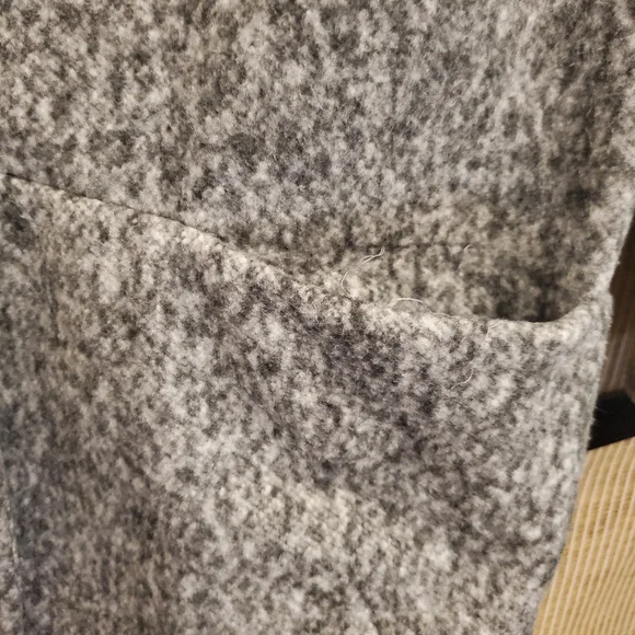 Sweater-Fleece Coat - Picture 6 of 12